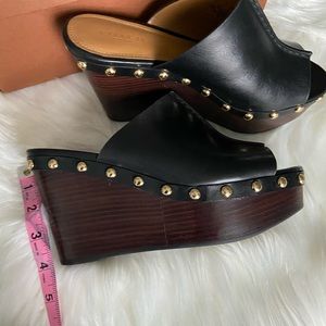 Women Coach shoes